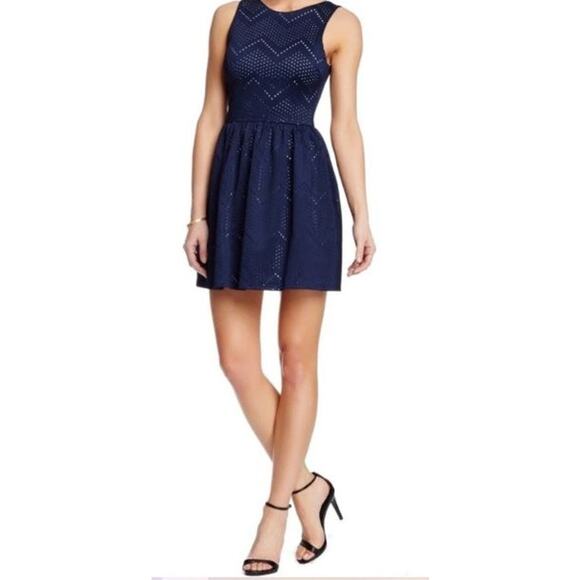 Love...ady Medium Laser Cut Fit & Flare Mini Dress Blue Hourglass Sleeveless - Picture 1 of 7